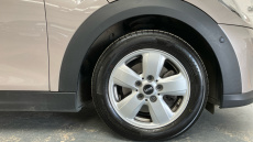 MINI Hatchback 1.5 Cooper Classic 5dr Auto Petrol Hatchback